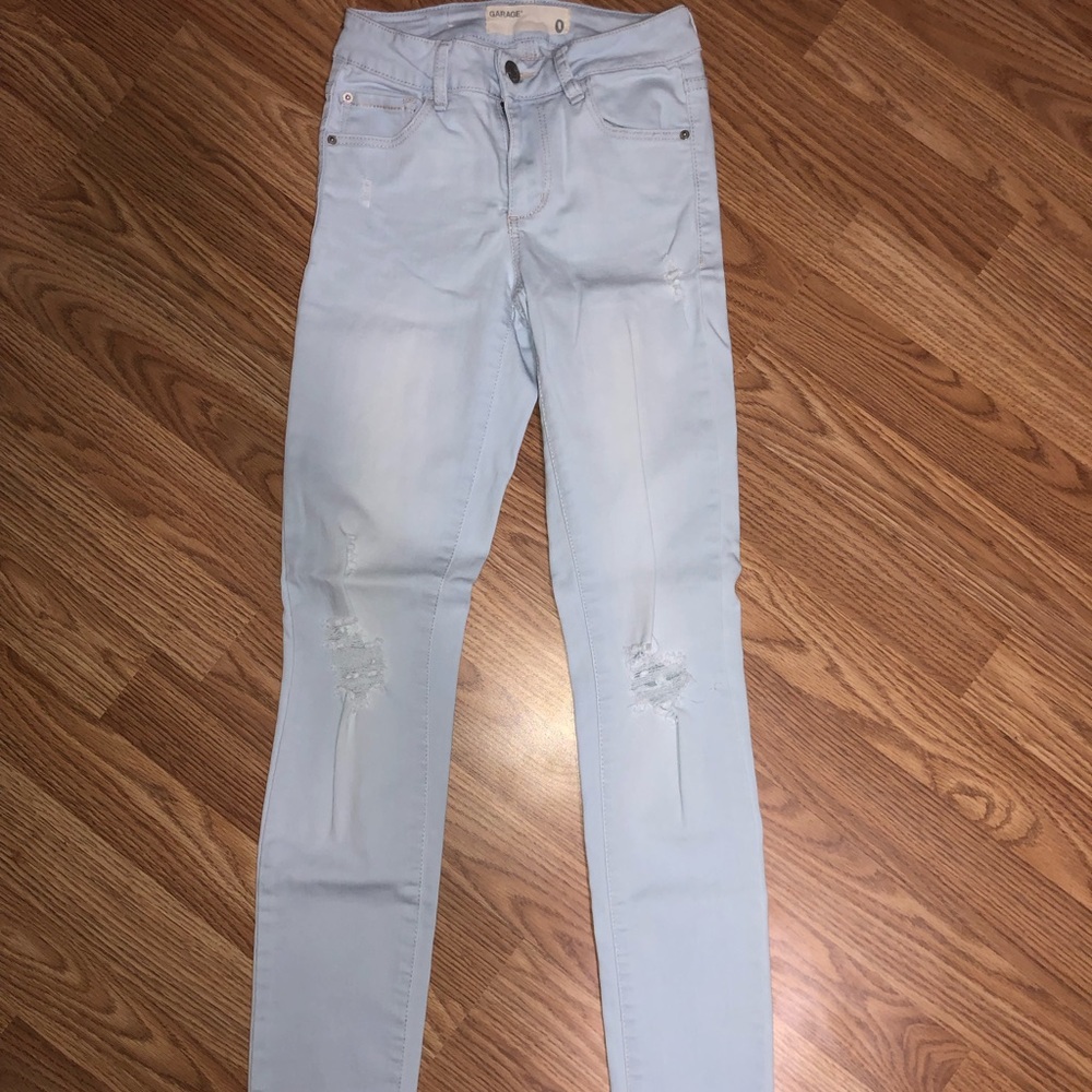 Jeans - Picture 2 of 3